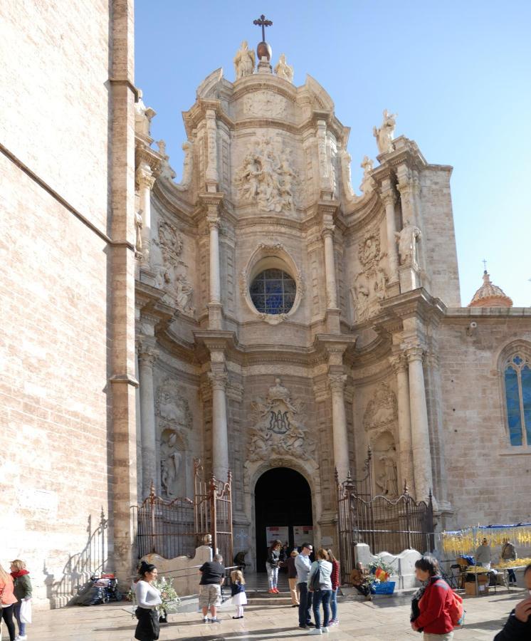 Travel Habitat Plaza De La Virgen Lägenhet Valencia Exteriör bild